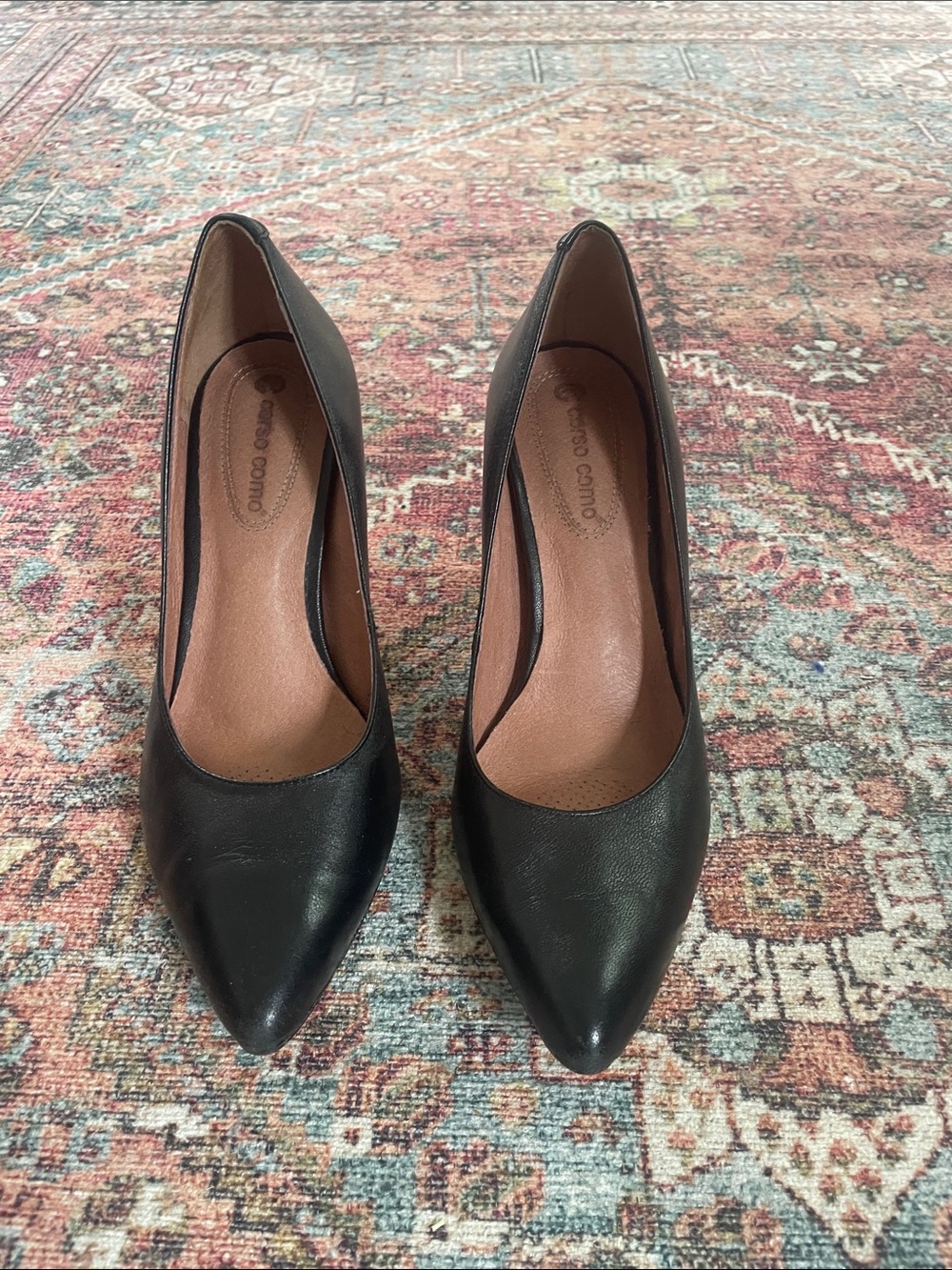 Corso Como Black Pointed Toe Leather Pumps